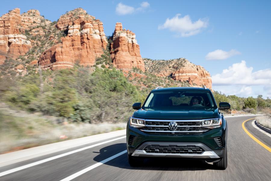  Volkswagen Atlas Basecamp Accessories 2020 года  (фото 16 из 27)